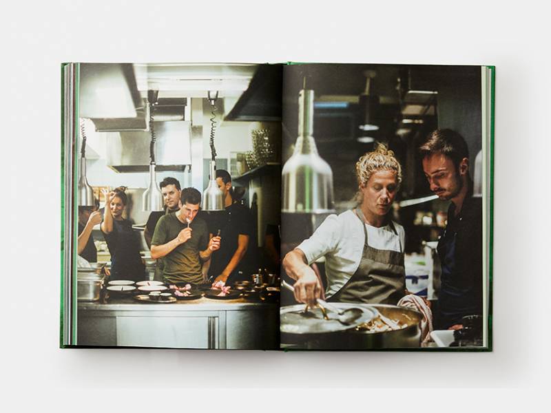 ana roš opčinila svet svojom prvom knjigom