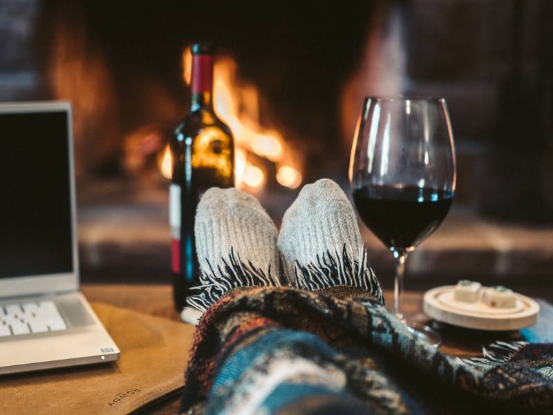 nova navika kineza vino uz onlajn susrete