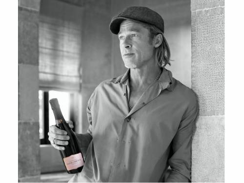 bred pit lansirao je svoj roze šampanjac 