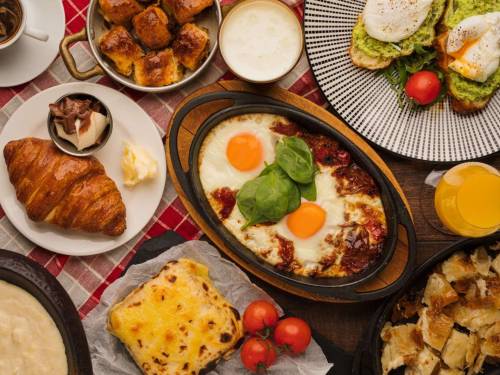 doručak u maloj avali