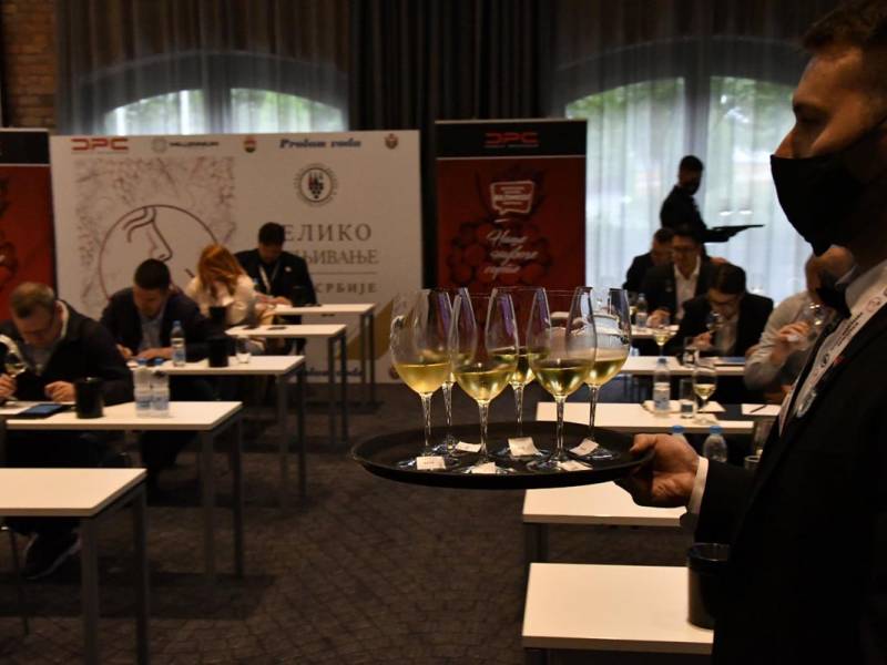 trofeji i velika zlata za srpska vina