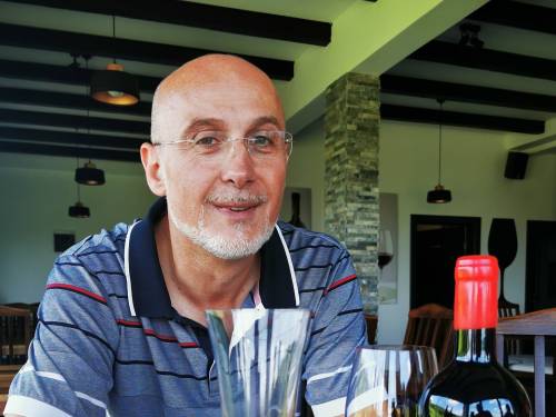 saša novaković na čelu udruženja vinara šumadije