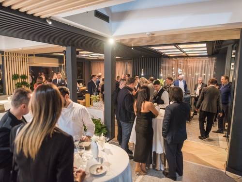 parker 300 večera iz snova