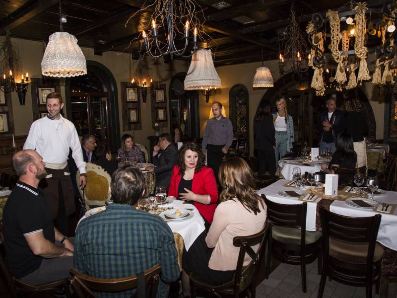 ekskluzivne vinske večeri u restoranu kovač