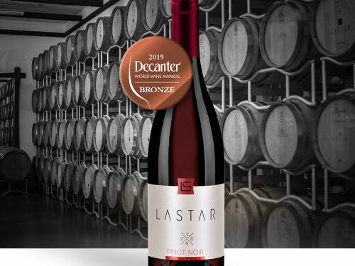 medalja u londonu za lastar pinot noir 