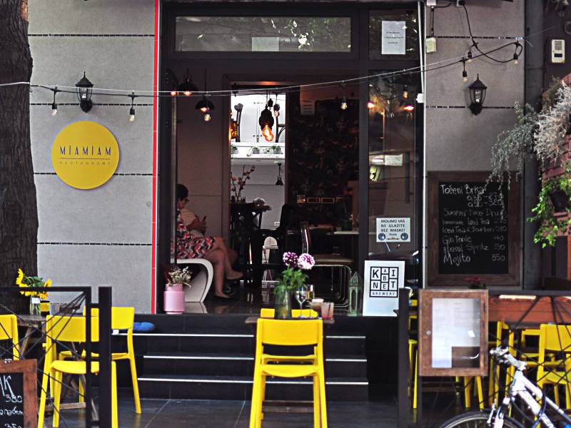 miamiam nova lokacija, stari šmek