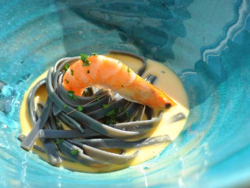 delikatni sklad kozice, burbon, vanila i babaroga